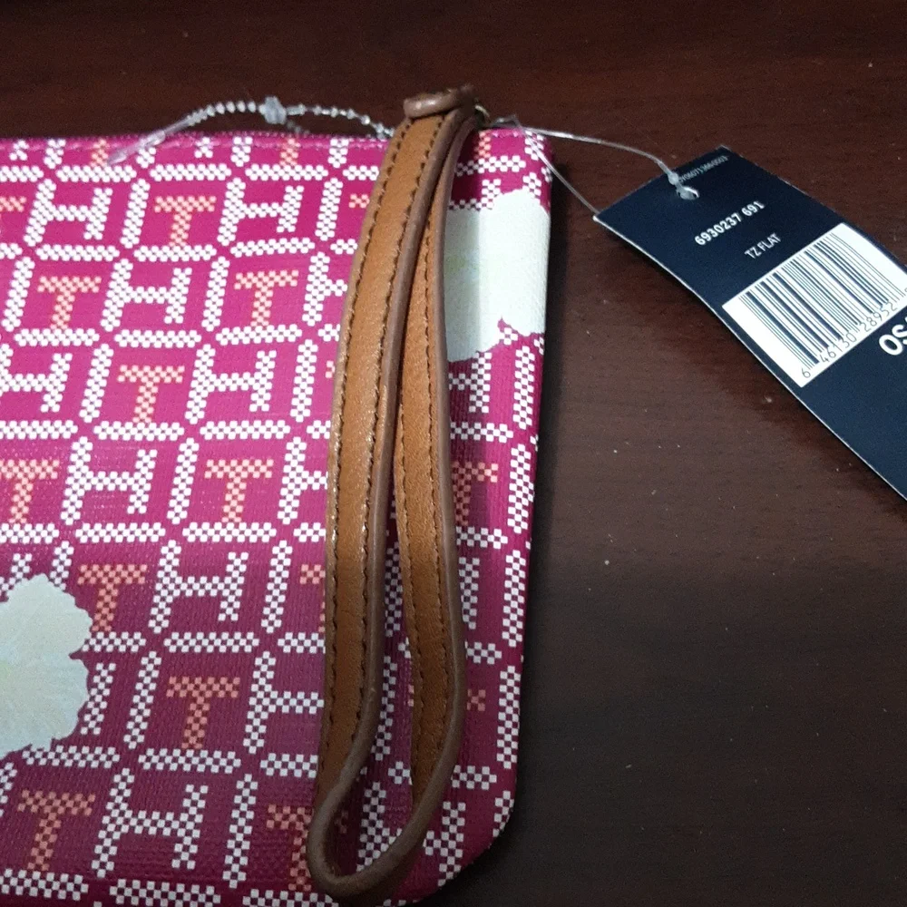 Tommy Hilfiger‎ Elegant Red Patterned Clutch